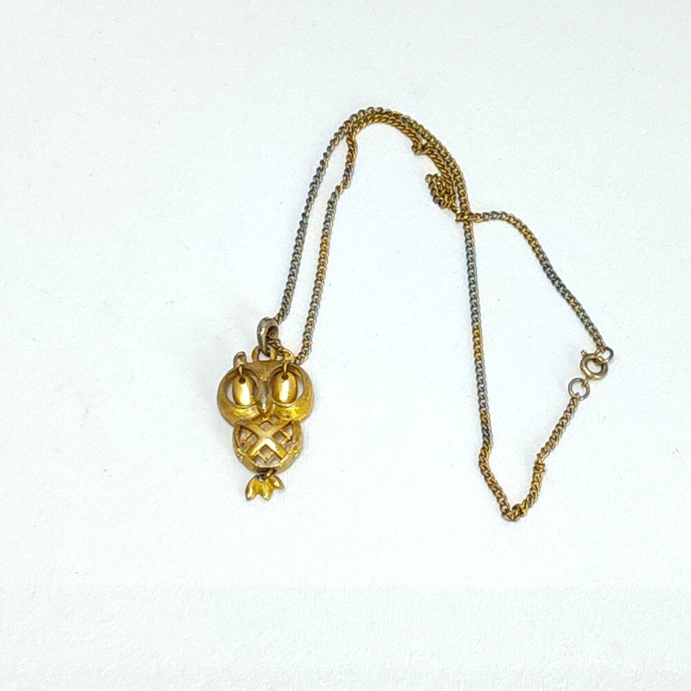 Articulated Gold-Tone Owl Pendant Necklace 18-20 Inch Chain 1.5-Inch Owl Vintage